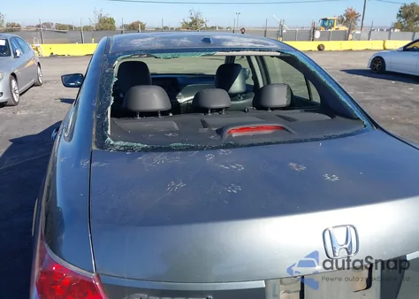 2008 Honda Accord 2.4 Ex-L from USA, damaged, VIN JHMCP26808C010571